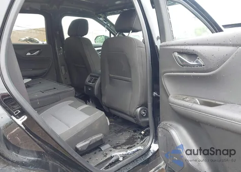 2024 Chevrolet Blazer Fwd 2Lt из США, поврежденный, VIN 3GNKBCR4XRS233343